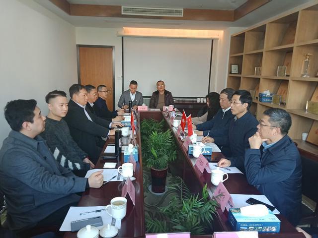 遼寧省商務(wù)廳副廳長王廣利一行調(diào)研江蘇省遼寧商會